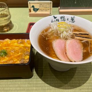 鴨らぁ麺+飲める鴨肉親子丼(イトコ)(らぁ麺 鴨と葱)