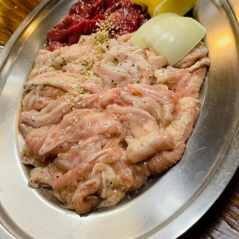 牛舌　セセリ　塩ほるも(焼肉苑 大門)