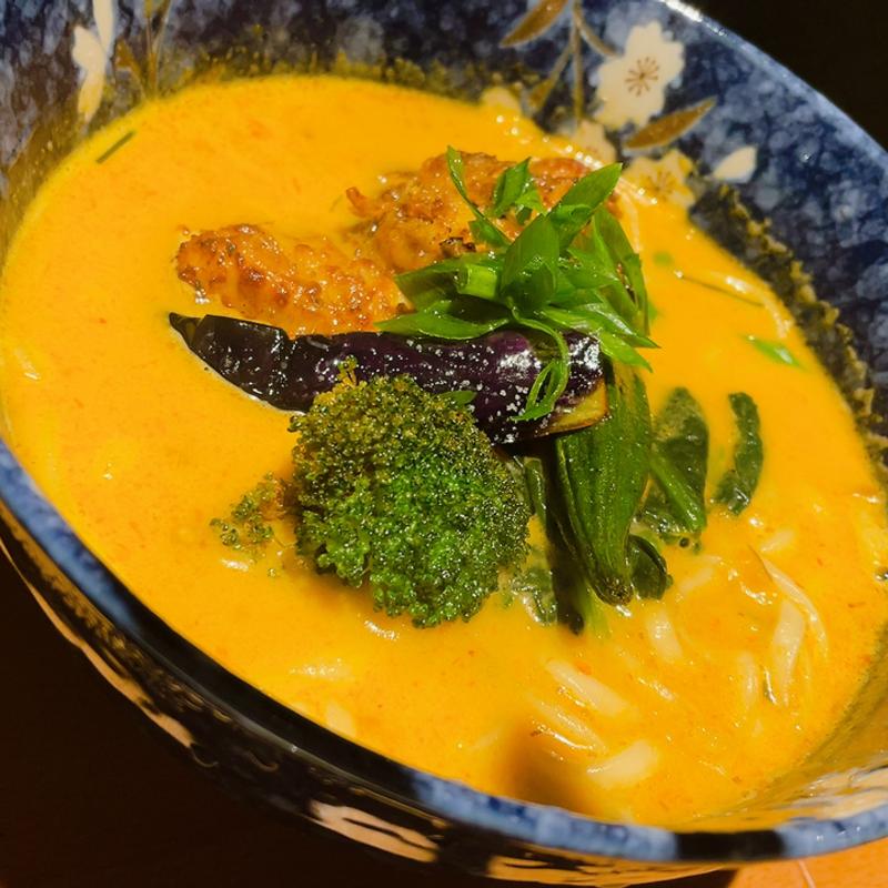 レッドカレー麺(Le lever de soleil)