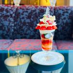恋みのりの苺パフェ(ウェスティンホテル大阪 ロビーラウンジ )