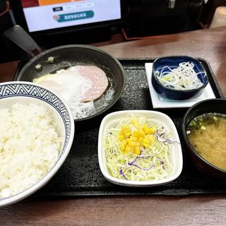 ハムエッグ納豆定食