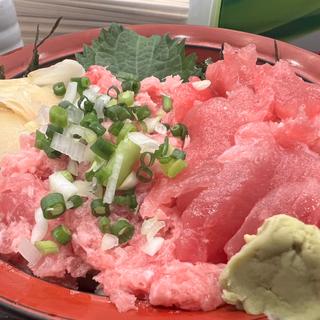 ネギトロナカオチ丼(仲家)