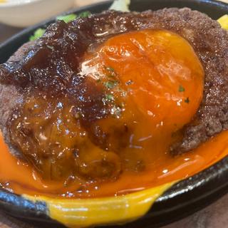 ハンバーグの唐揚げ(ビーフキッチンスタンド アパホテル秋葉原店)