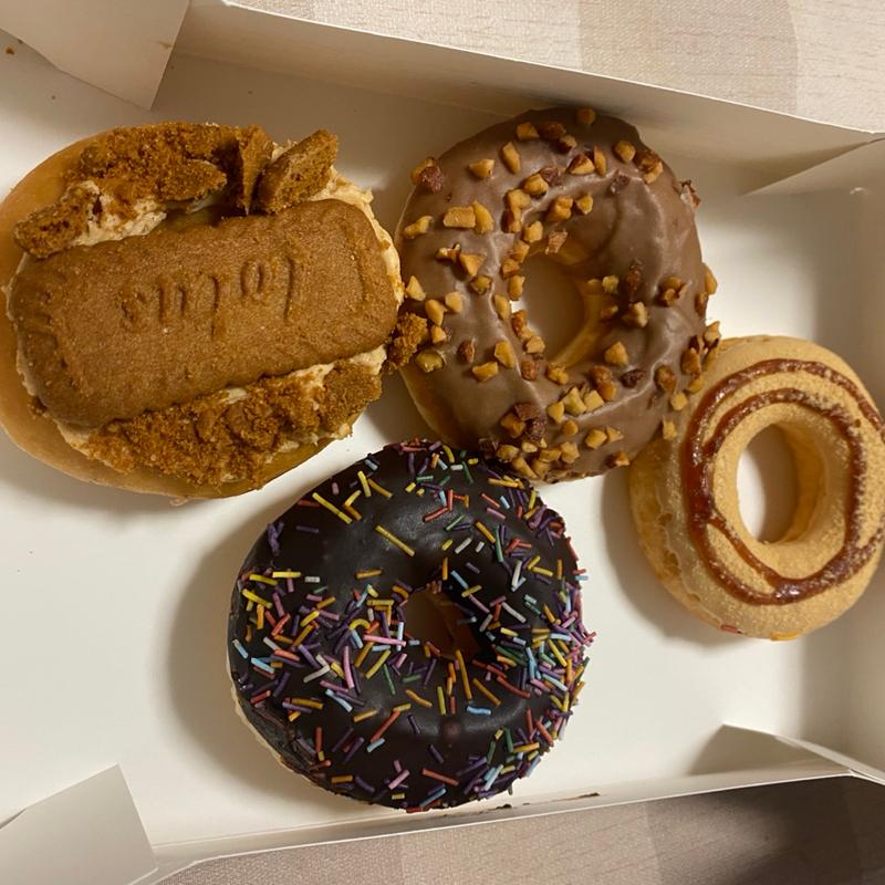 (クリスピー・クリーム・ドーナツ イオンモールナゴヤドーム前店)