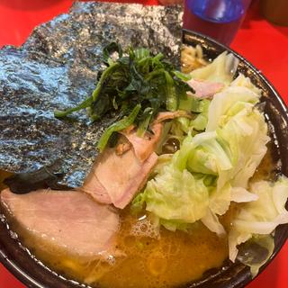 チャーシュー麺（大盛）(家系総本山 吉村家)