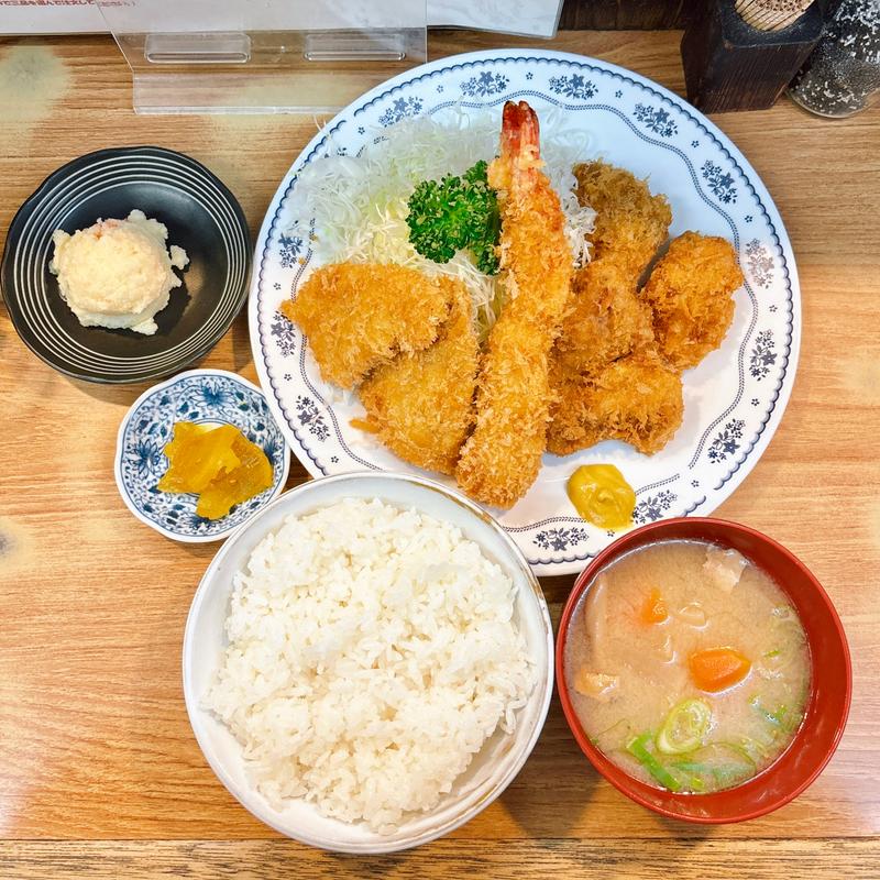 三味定食(桐半 )