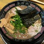 とんこつラーメン(無鉄砲大阪店 （むてっぽう）)