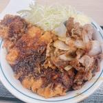 牛焼肉とロースカツの合い盛り丼
