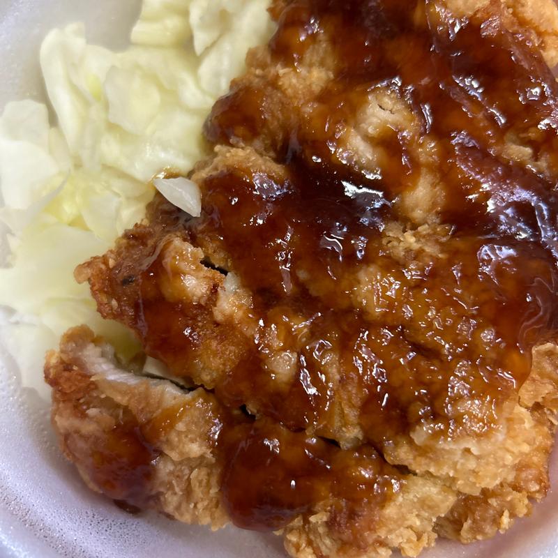 生姜が効いた鶏竜田丼(セイコーマート ニッセイ札幌ビル店)