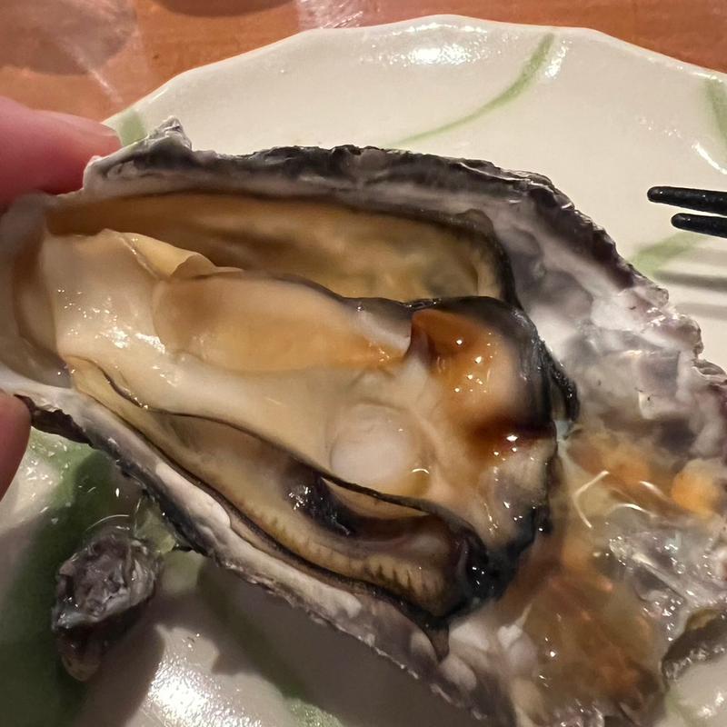 蒸し牡蠣(よろず屋かきじろう  )