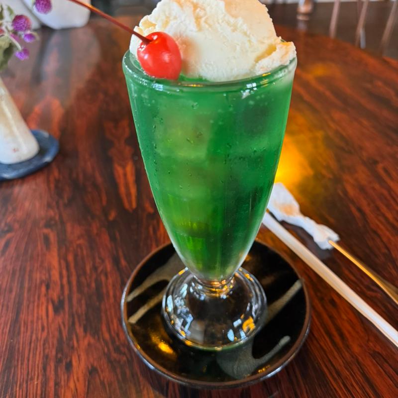 クリームソーダ(青 (awo))