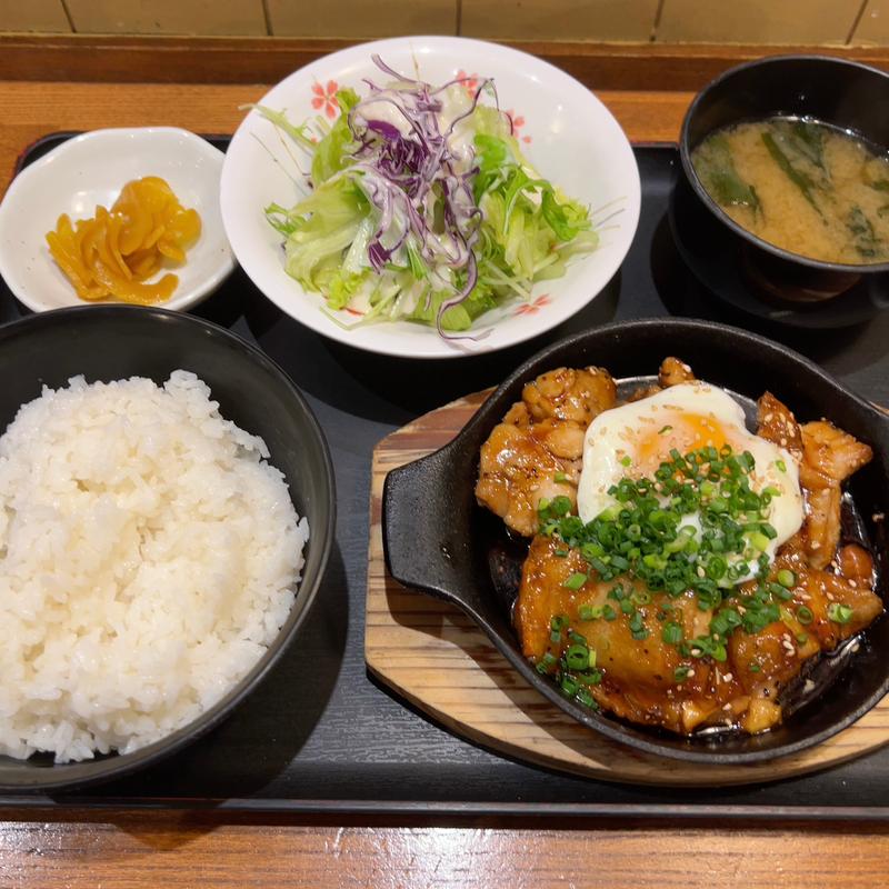 鶏すきやき定食(おやひなや 立川店)