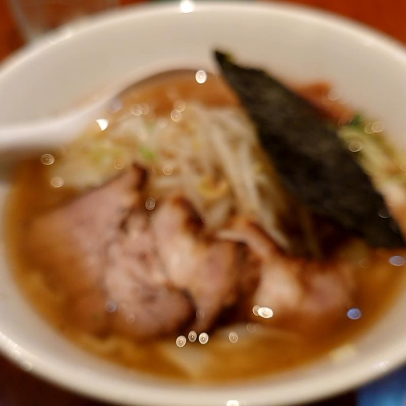 ワンタンメン(soy sauce noodle AQUA)