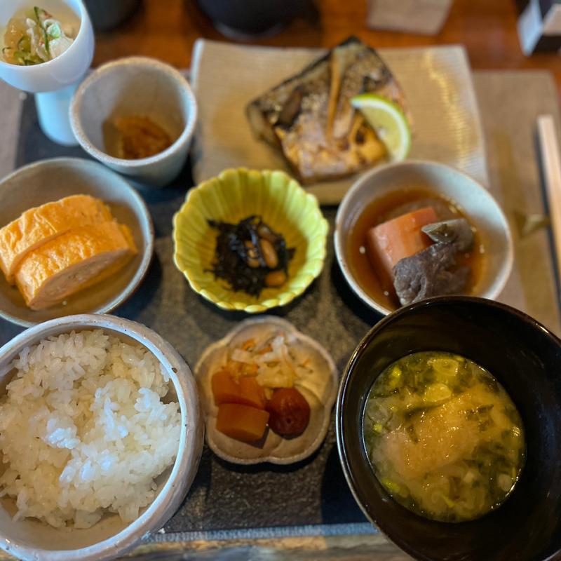 朝食和食(luxuryVillazakuro)