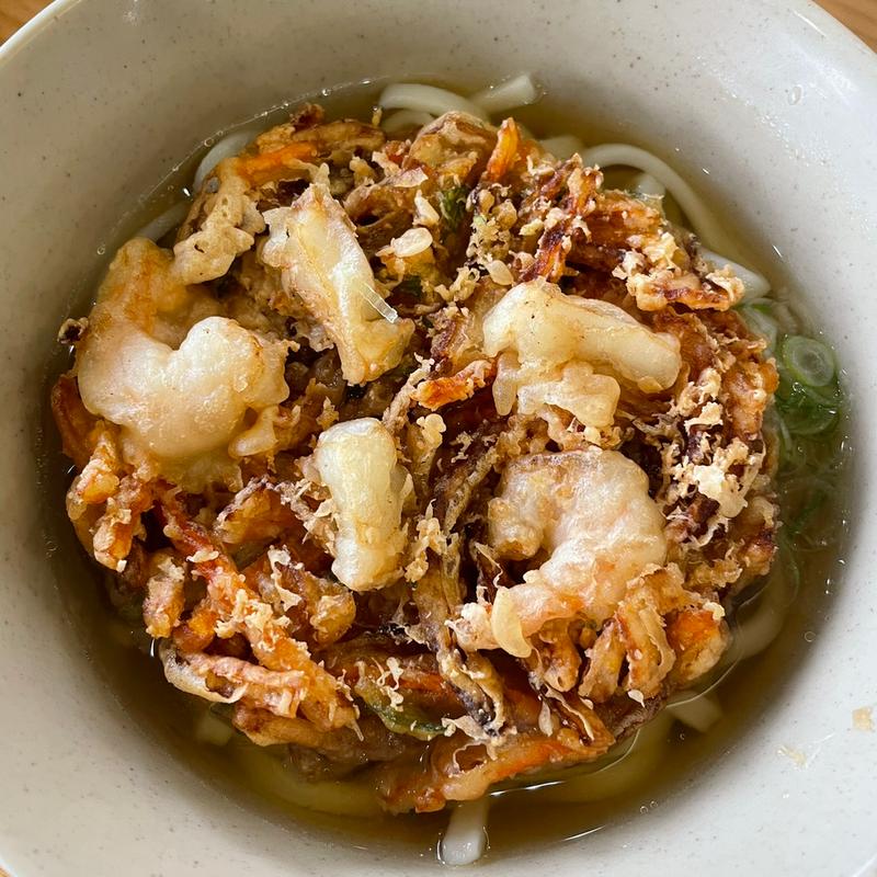 海鮮かき揚げうどん(岩手県立大学 学生食堂)