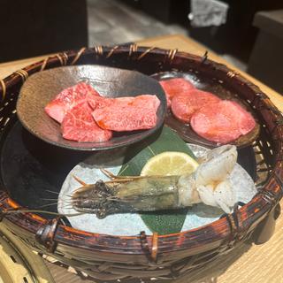 (焼肉 新羅 MONA新浦安店)