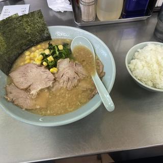 味噌ラーメン　チャーシュー3枚 半ライス(ラーメンショップ 野田店 )