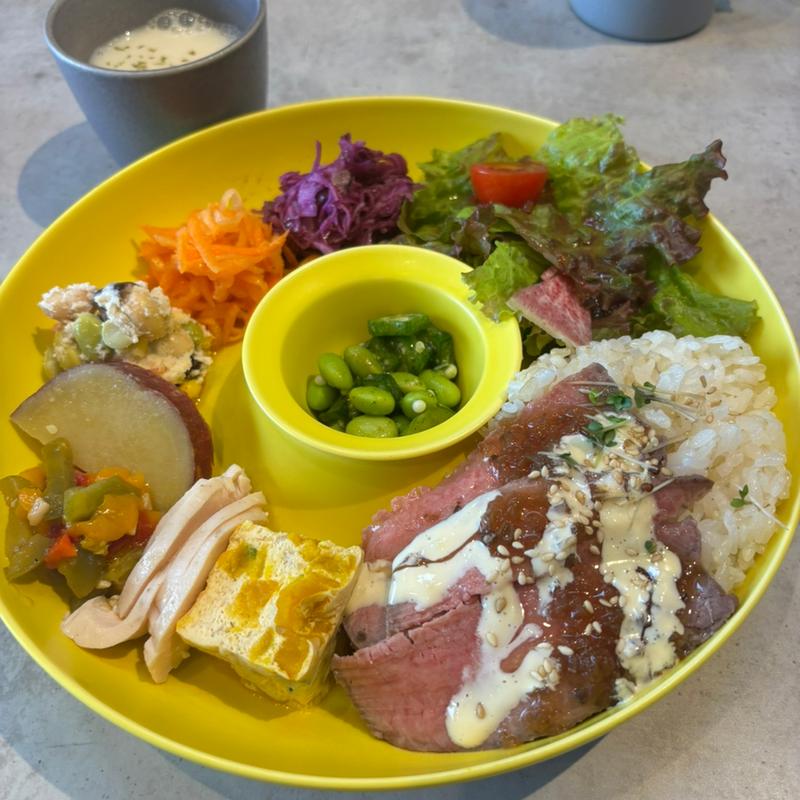 ミドリルプレート　贅沢黒毛和牛のローストビーフ(ミドリル Garden + Cafe)