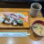 地魚にぎり