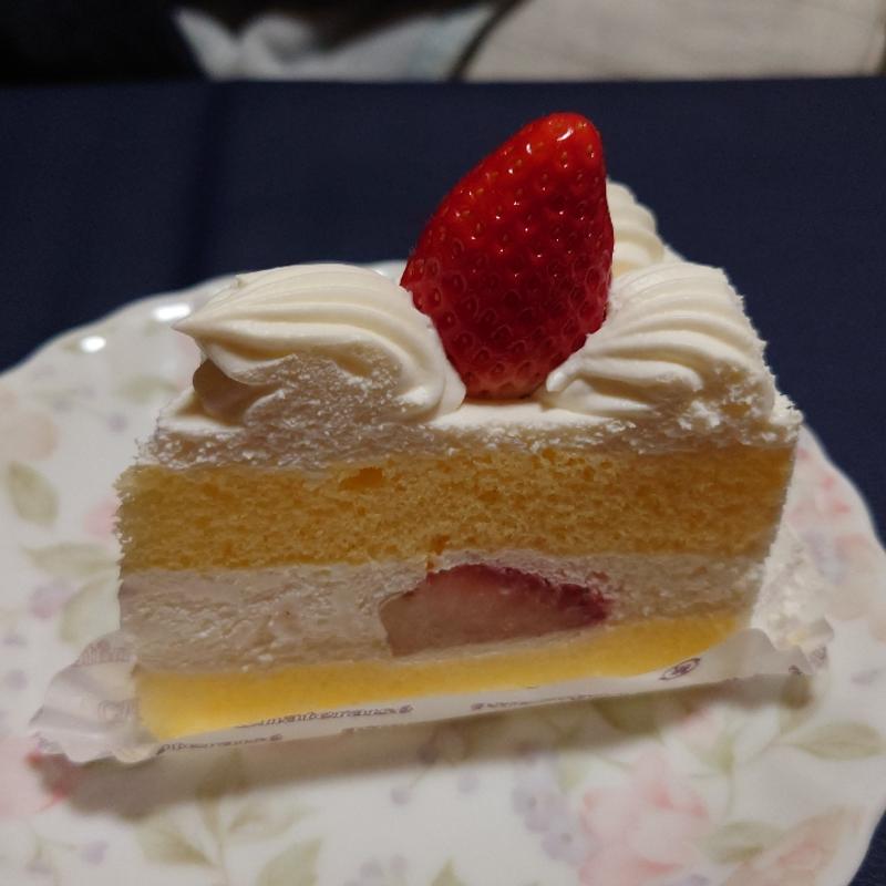 ショートケーキ(シャトレーゼ 安積北井店)