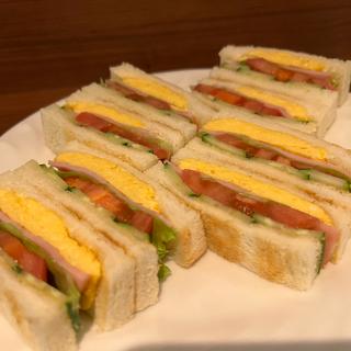 スペシャルサンド(はまの屋パーラー 日本橋本店)