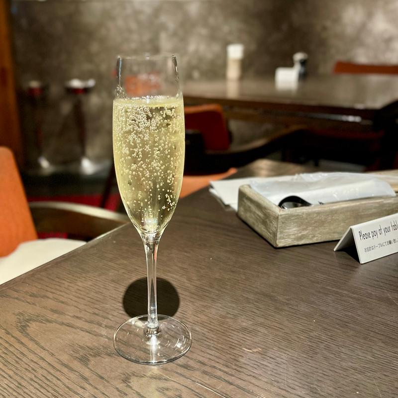 スパークリングワイン(tavern on S)