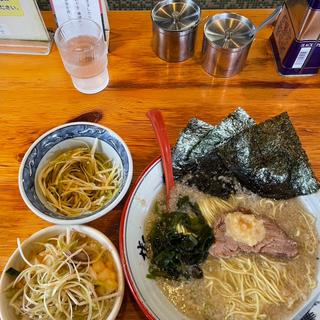 塩ラーメン　ネギ別皿　半ライス(椿　ラーメンショップ 木立店 )