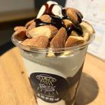 チョコモンドサン