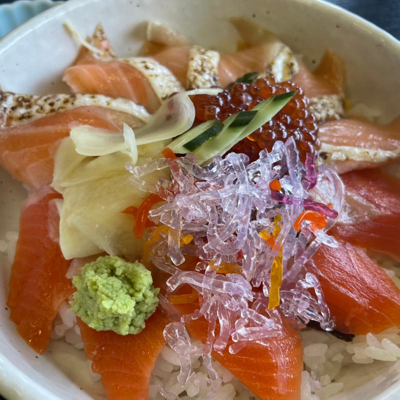 海鮮丼(海鮮問屋村上水産 砂の美術館バス停前店)