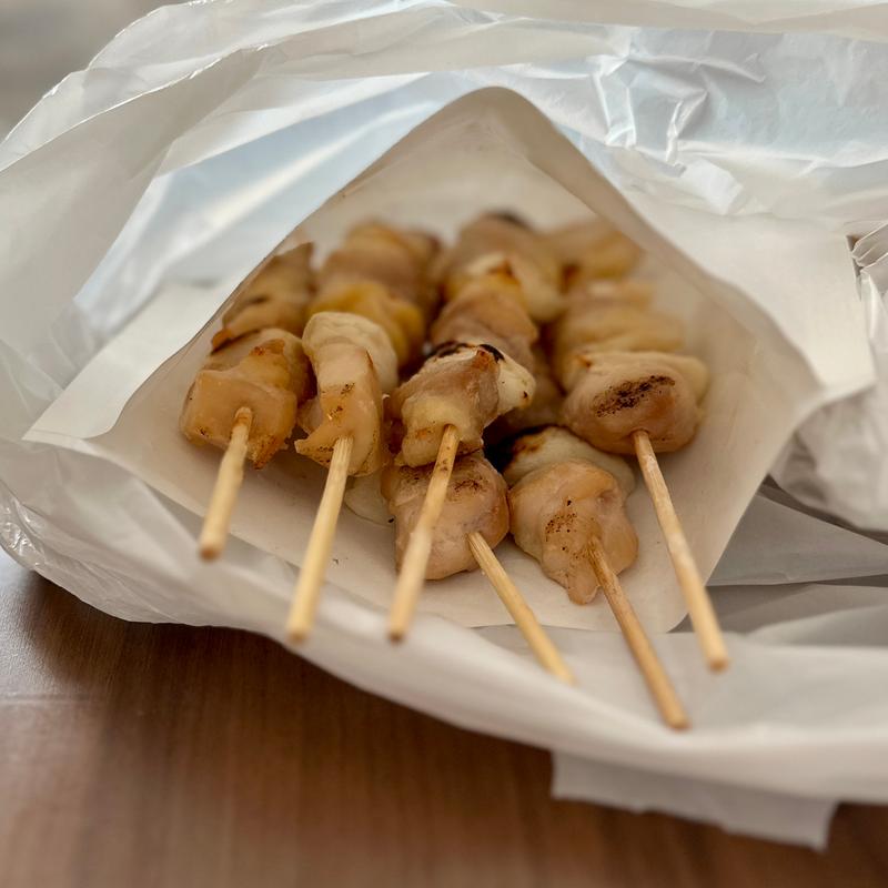 焼き鳥(ももにんにく)(CSC鮒忠 京島店 （シーエスシーフナチュウ）)