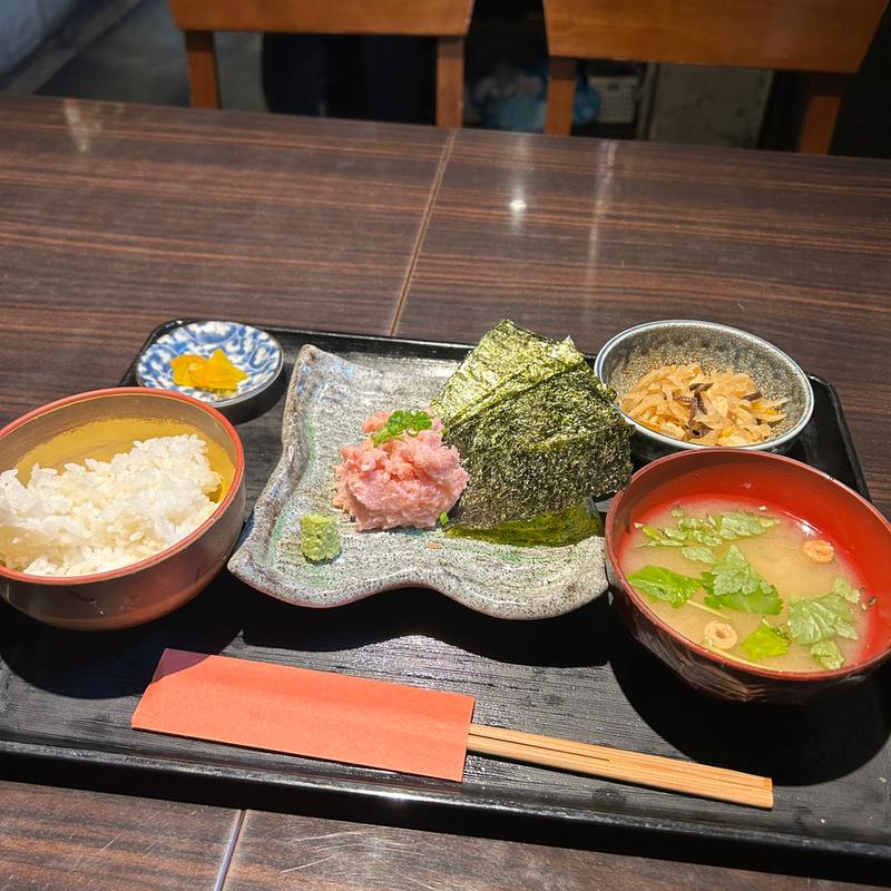 ねぎとろ定食(居酒屋こころ)