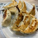 焼き餃子(新味覚 本店 （しんみかく）)