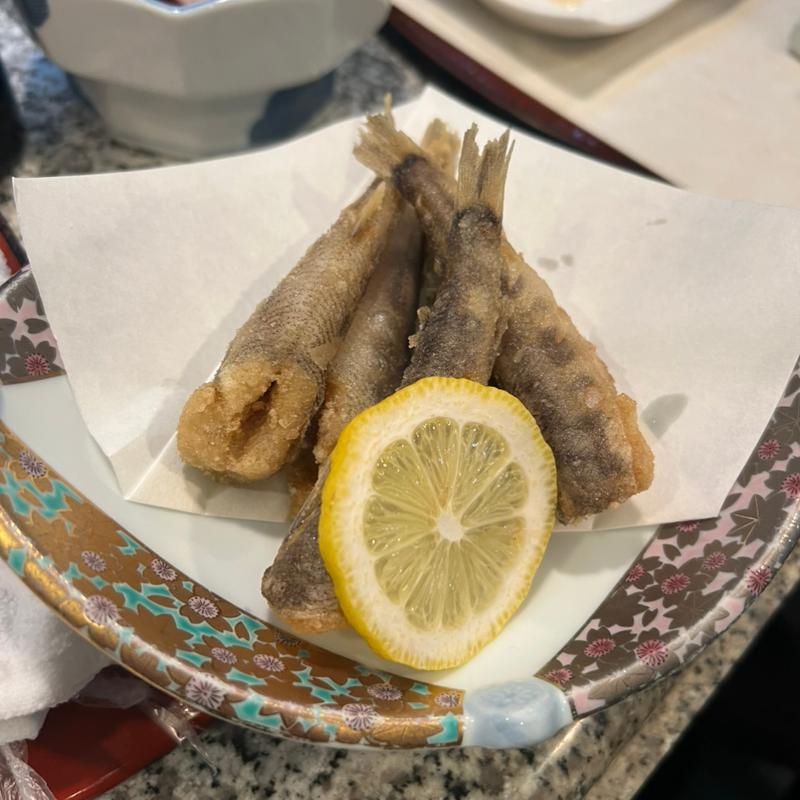 メヒカリ唐揚げ(大黒鮨)