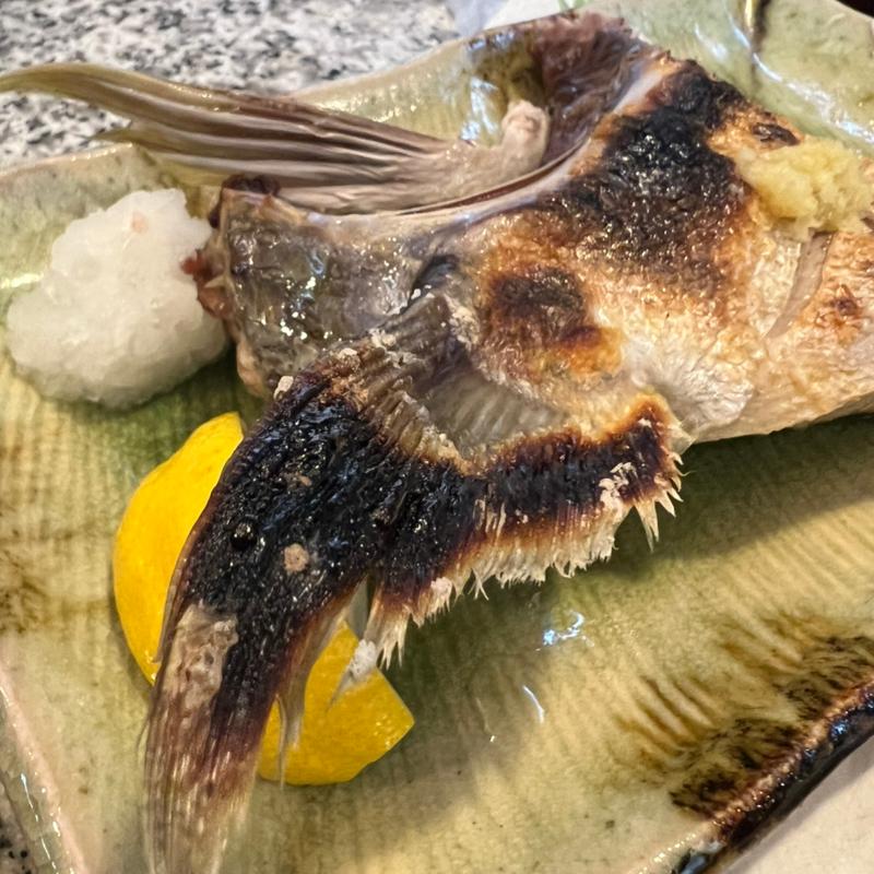 ブリカマの塩焼き(大黒鮨)