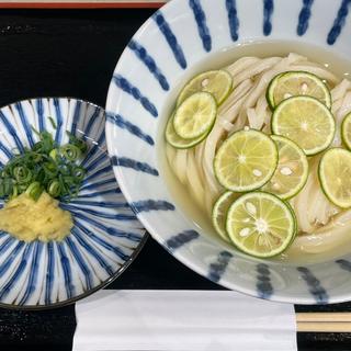 すだちうどん(日本橋三越本店)