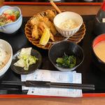 カキフライ定食(さばしゃぶ 串揚げ 弓紐)