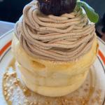 マロンクリームパンケーキ