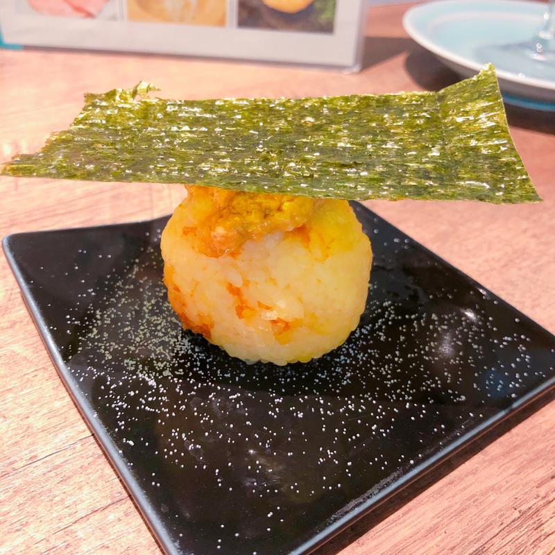 焼きウニのひとくちおにぎり(大衆酒場 フレンチマン 第3ビル店)