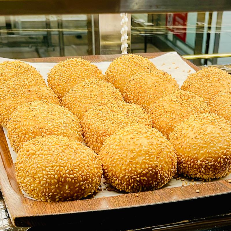 ごま団子ドーナツ(デリフランス 光が丘店)