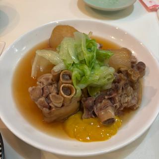 豚足(奈美ちゃん )
