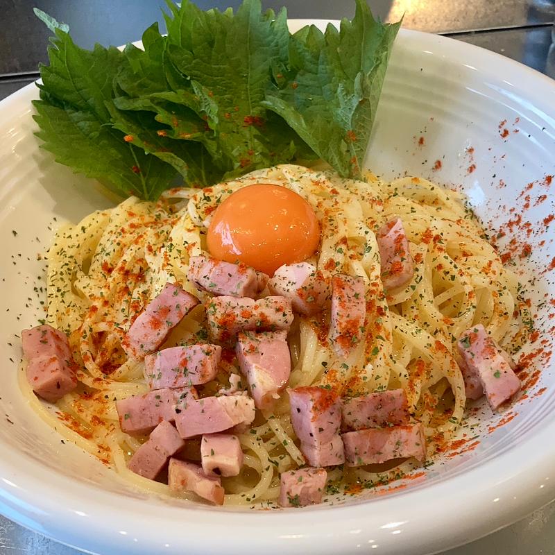 ペペロンチーノ　蘭王 ベーコン 大葉 (ペペロンチーノ専門店 【ぺろん】森ノ宮店)