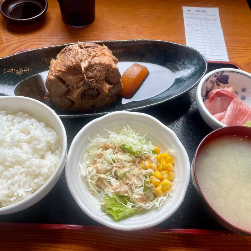 マグロテール煮・小刺身(秋葉原漁港 快海 （あきはばらぎょこう かいかい）)