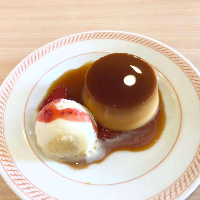 なめらかプリンのバニラアイス添え(ジョイフル 埼玉春日部店)