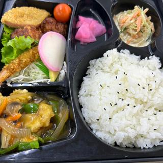 幕の内弁当(札幌市役所食堂)