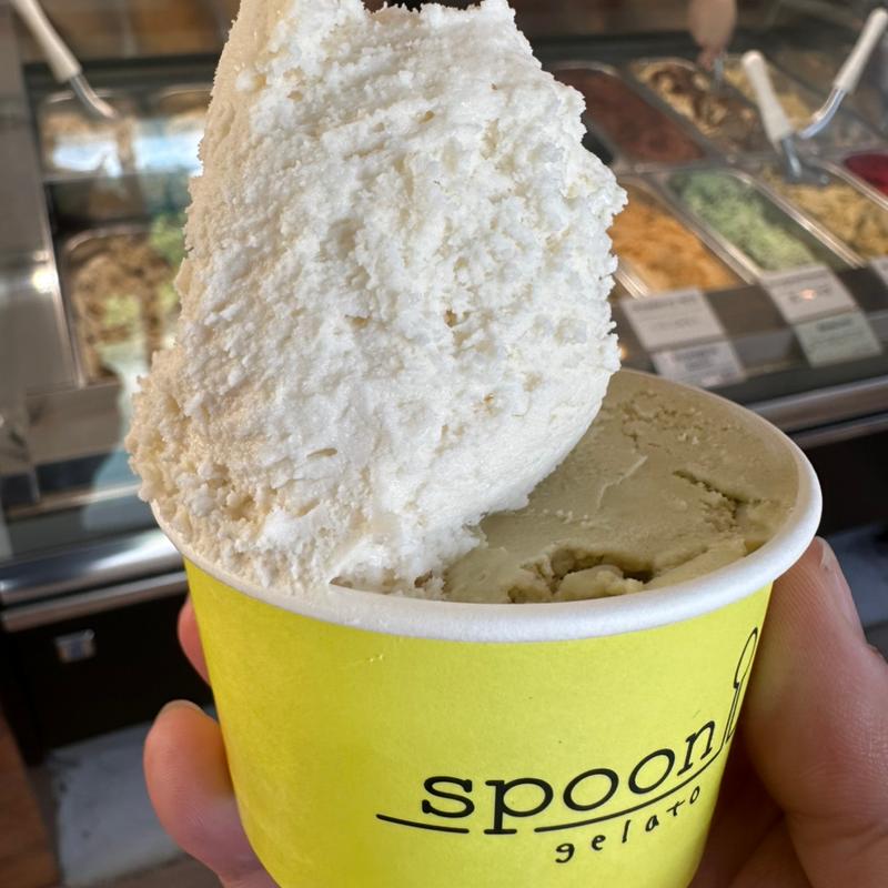 きび糖ミルクとピスタチオ（ダブル）(spoon)