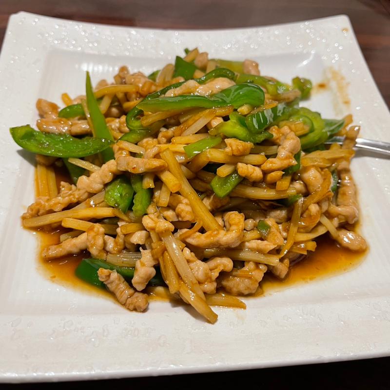 青椒肉絲(上海酒場 代々木西口店)