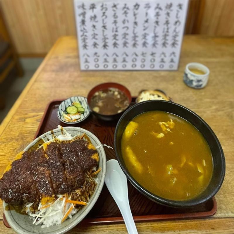 味噌カツ丼 カレーきしめん(角忠)