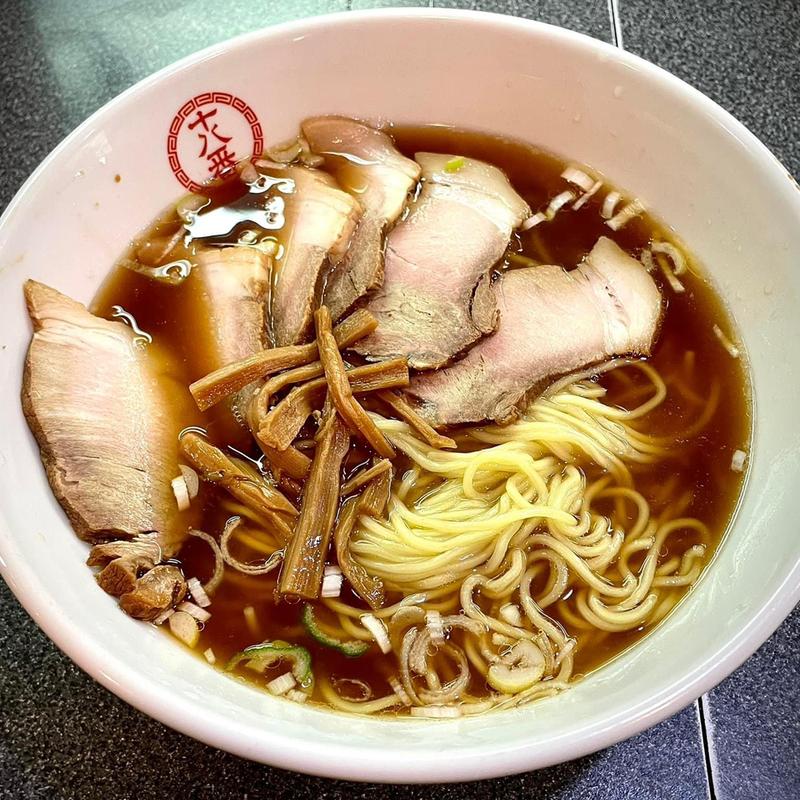 チャーシュー麺(十八番)