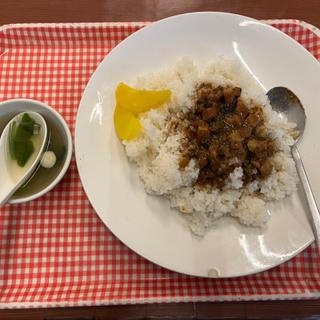 魯肉飯(台湾酒菜 香満楼)