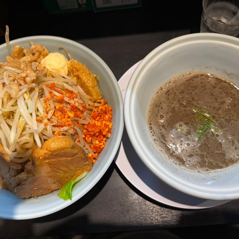 カニ二郎つけ麺肉まし、麺大盛り(らーめん三極志)